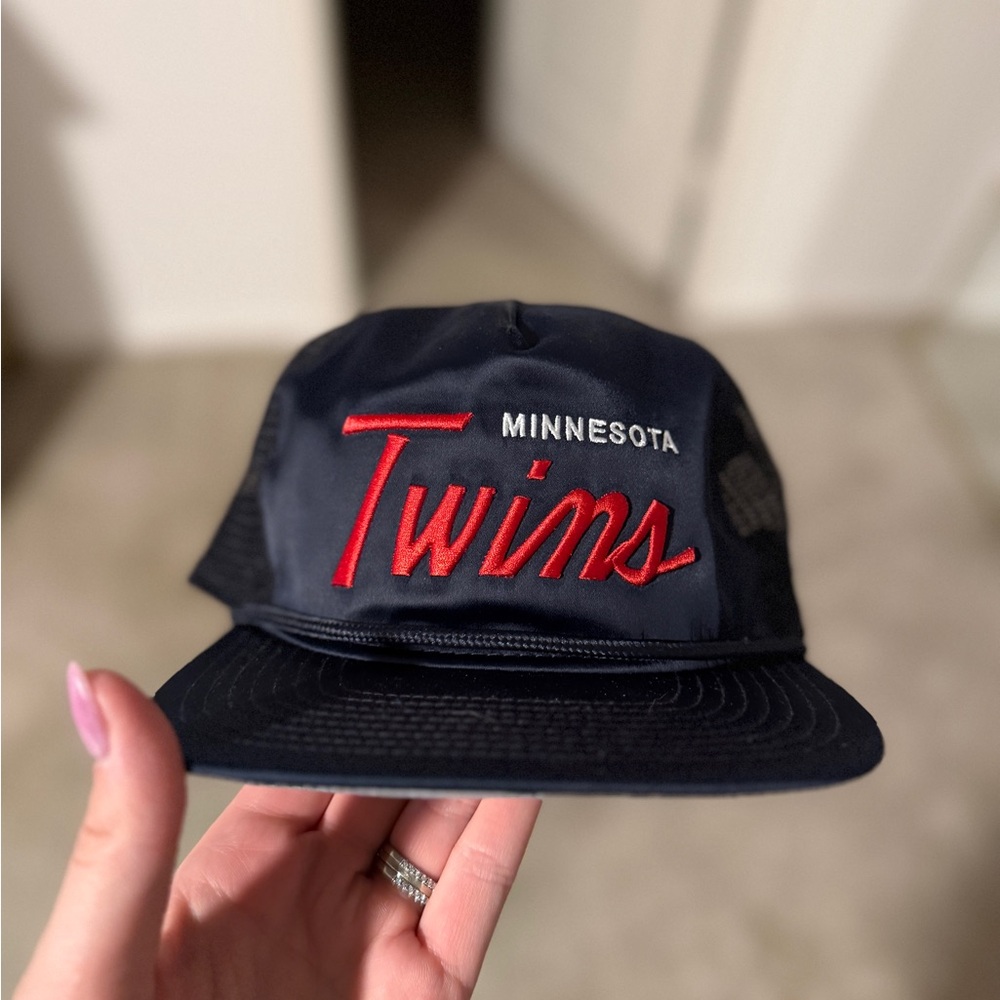 Men's New Era Navy Minnesota Twins Retro Satin Script Golfer Adjustable Hat